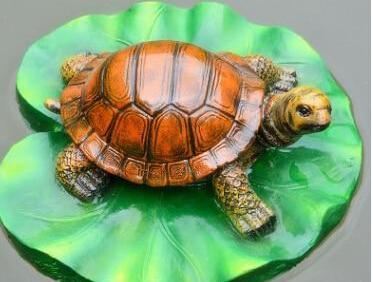 3d drijvende schildpad in lotusblad visvijver decoratie