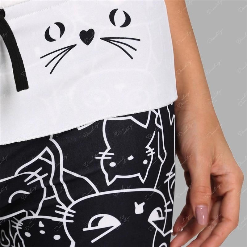 broek met trekkoord en kattenprint