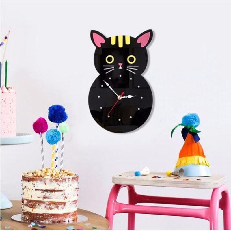 creatieve katvormige wandklok