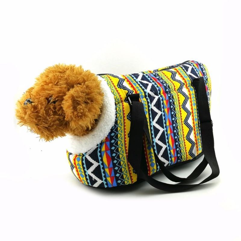gezellige en zachte hondendraagtas voor een schoudertas