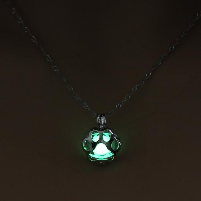 poot glow in the dark ketting