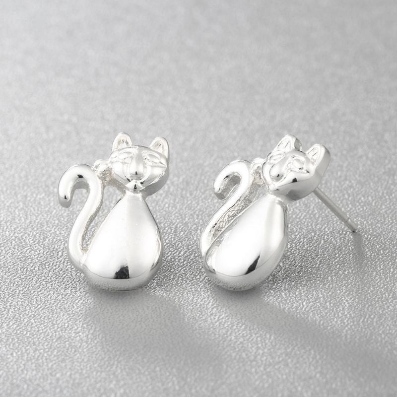 schattige kitten stud earring