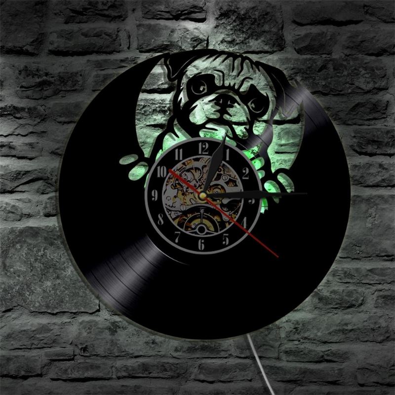 schattige pug vinyl record wandklok