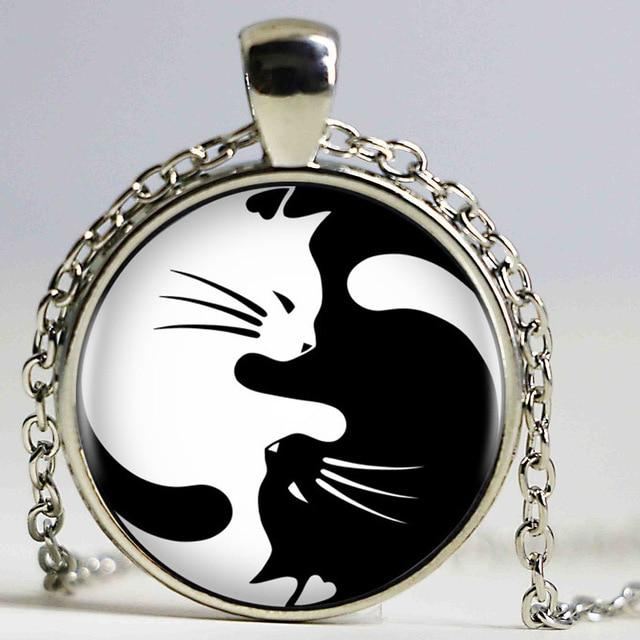 yin yang katten kettinghanger